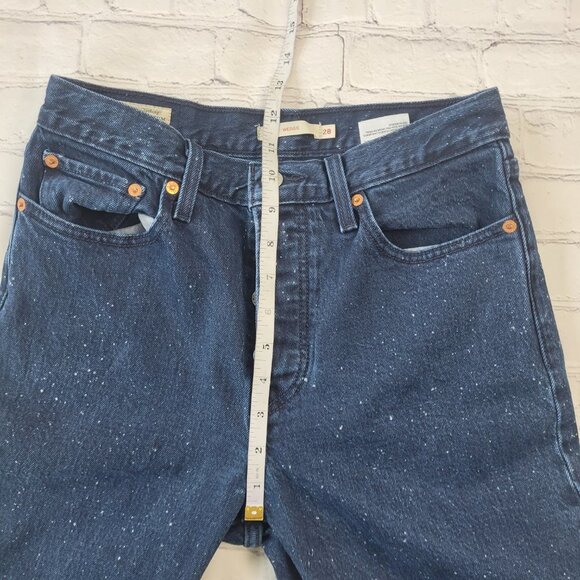 Levi’s Women’s Premium denim Wedgie jeans size 28 navy blue with dots - Picture 6 of 11